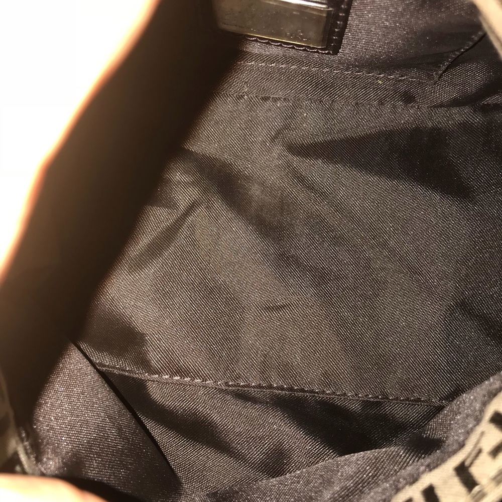 FENDI - Picture 4 of 8